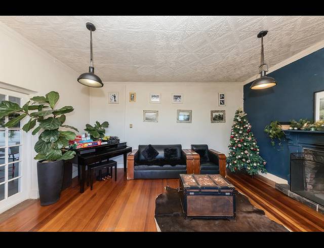 12 BEDROOM HOUSE FOR SALE IN CAMPS BAY